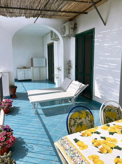 Casa Intiso - Two Double Bedroom Apartment Positano Zewnętrze zdjęcie
