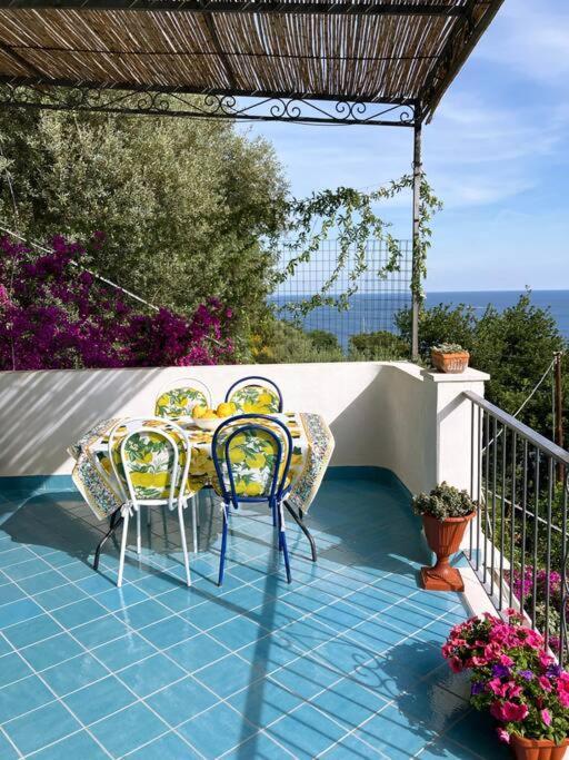 Casa Intiso - Two Double Bedroom Apartment Positano Zewnętrze zdjęcie